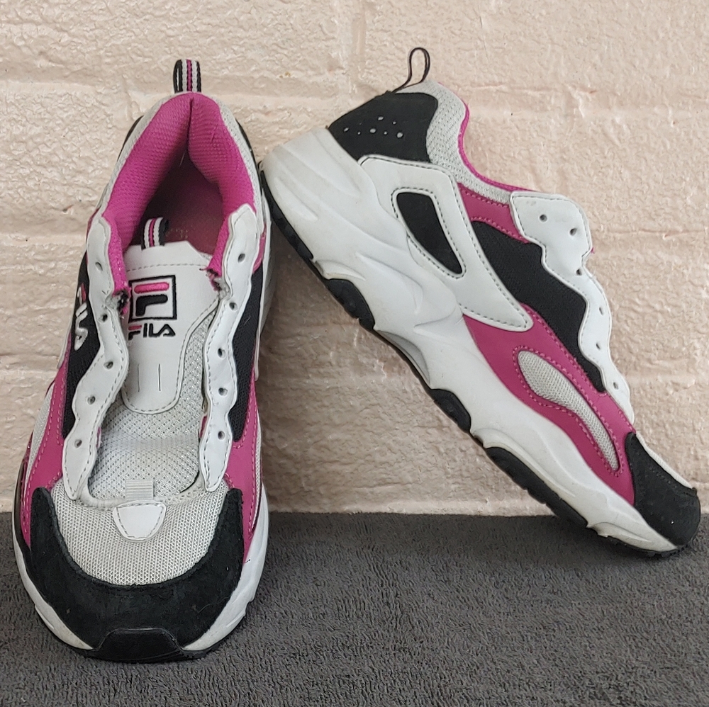 Pre-owned Fila Kid's Ray Tracer Pink/Black Running Shoe Size 6us - Picture 2 of 8